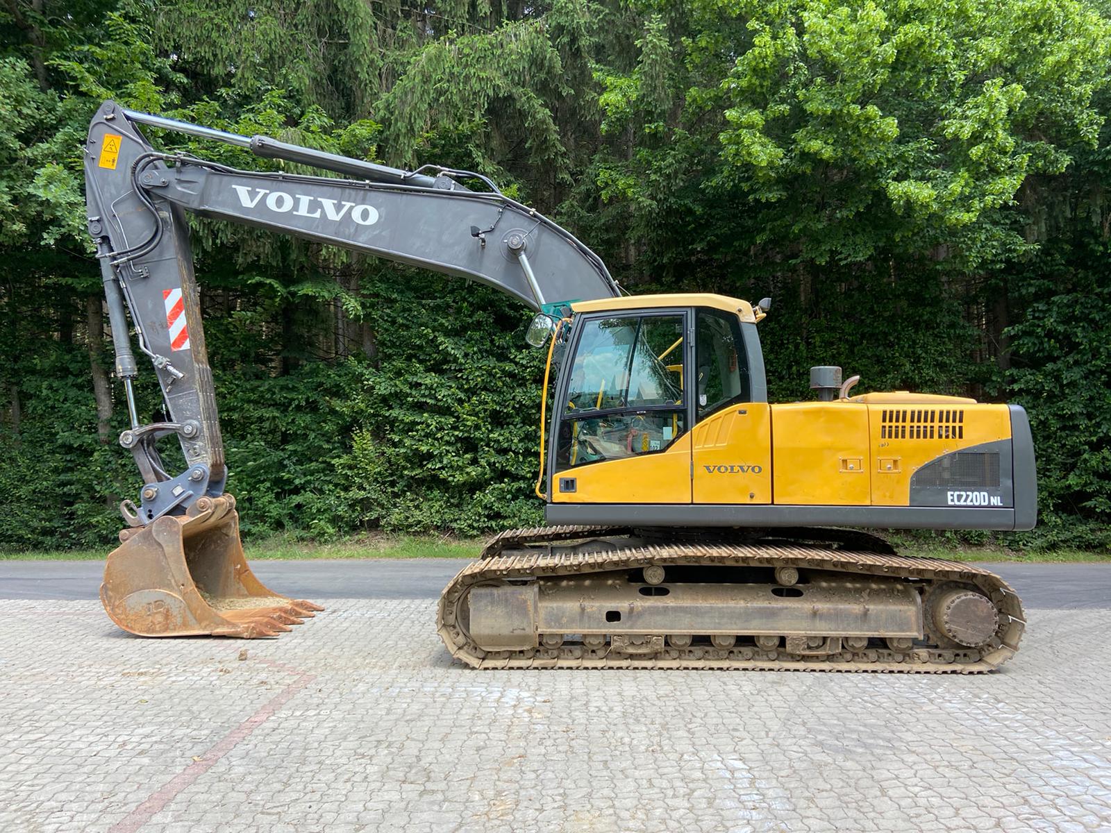 Volvo ec 210