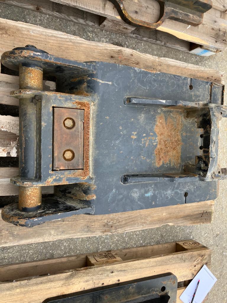 Mounting plate Baumaschinentechnik SW2 - Attachments/Equipment ...