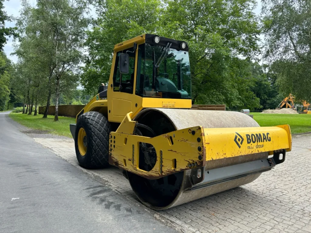 Baumaschinen Puntigam