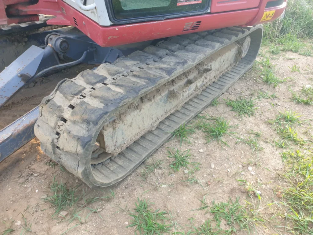 Takeuchi TB 290-hez használt gumisín