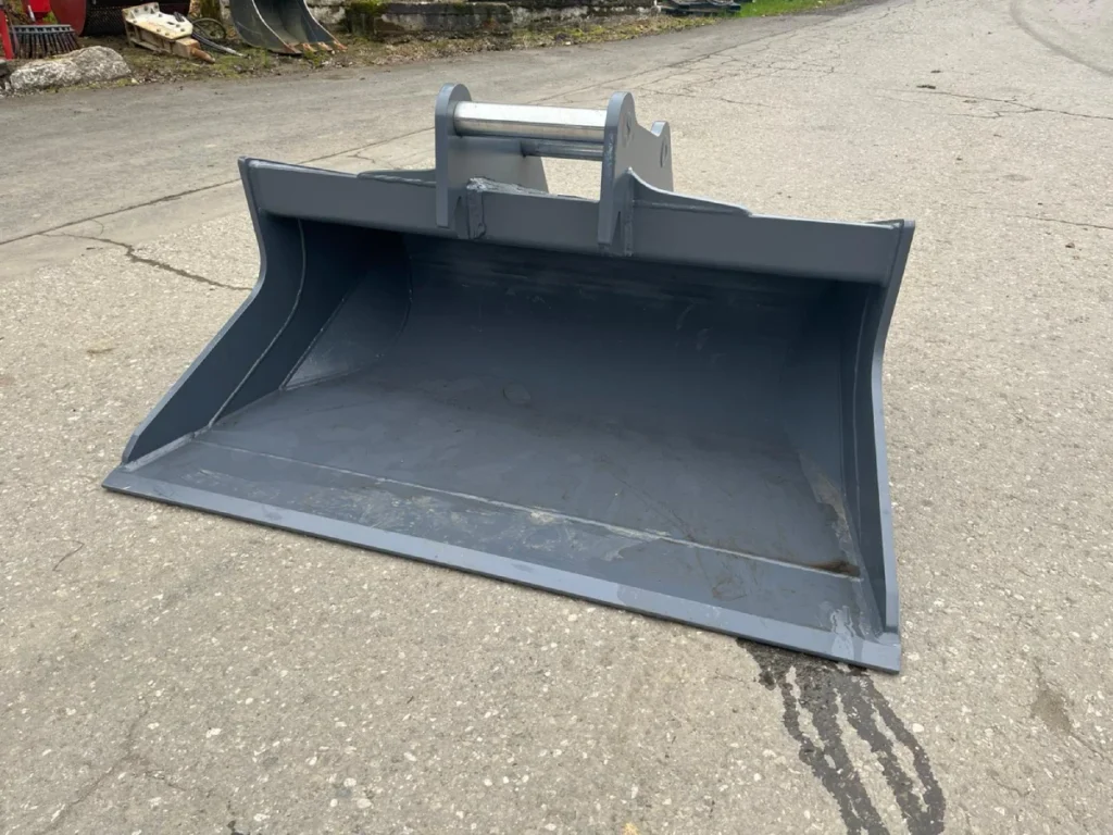 Menzi-Muck - nasipna žlica 160 cm