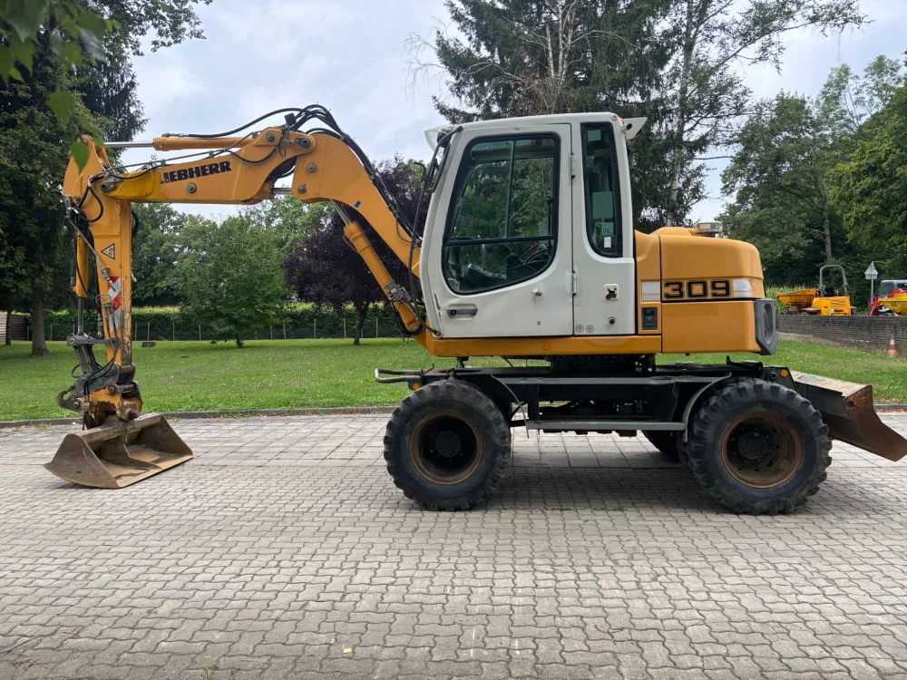 Liebherr - A 309 Litronic