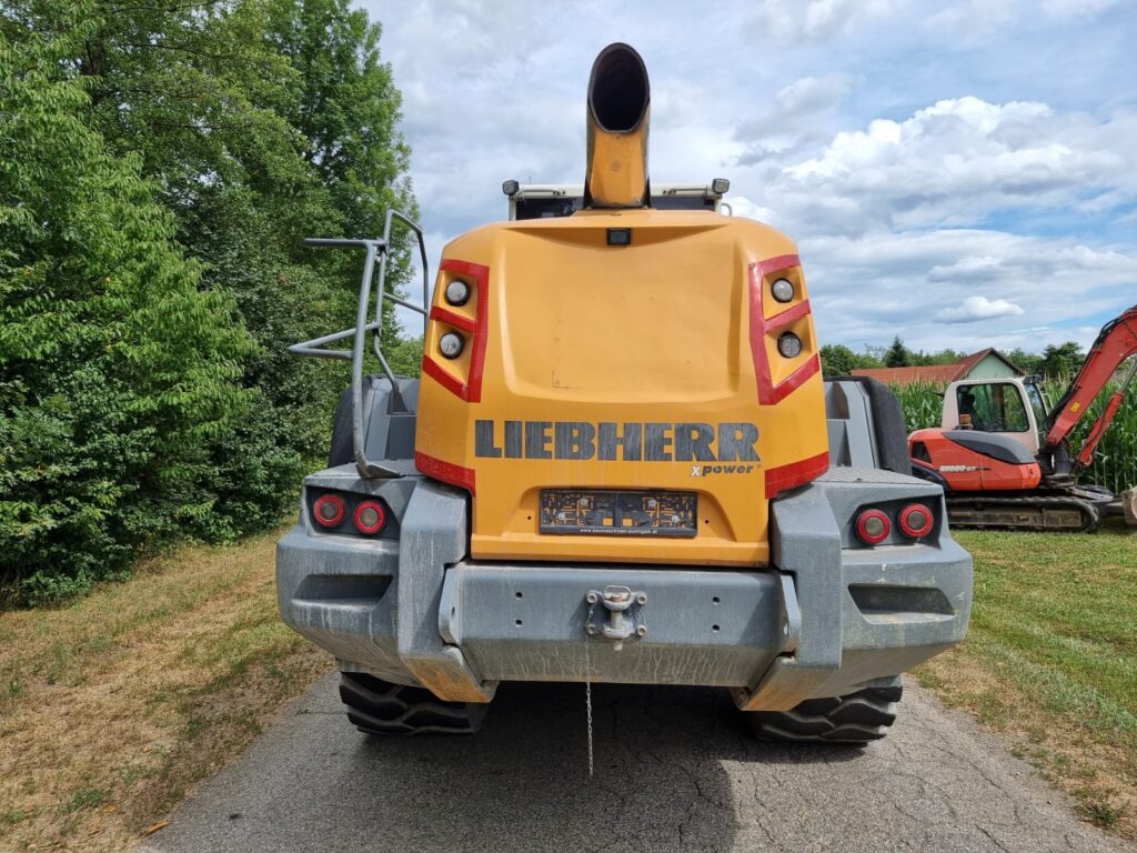 Baumaschinen Puntigam