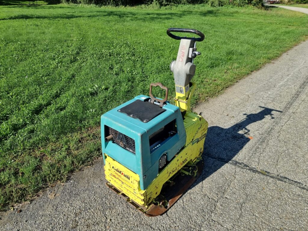 Baumaschinen Puntigam
