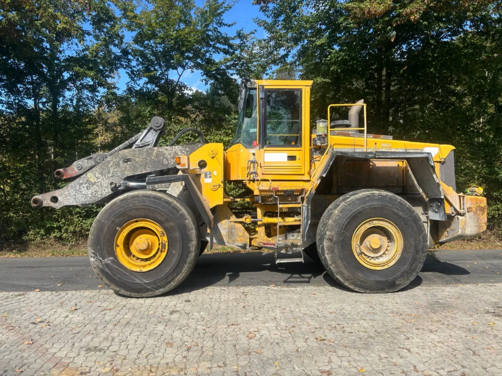 Volvo - L 180 C