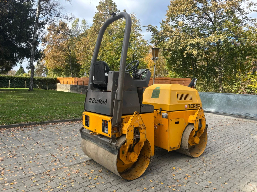 Építőipari gépek Puntigam