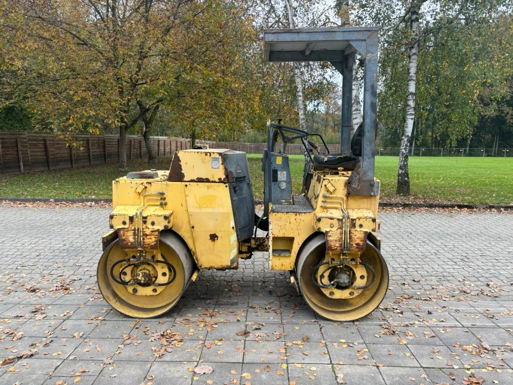 Bomag - BW 130 AD