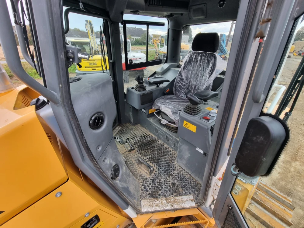 Gradbena mehanizacija Puntigam