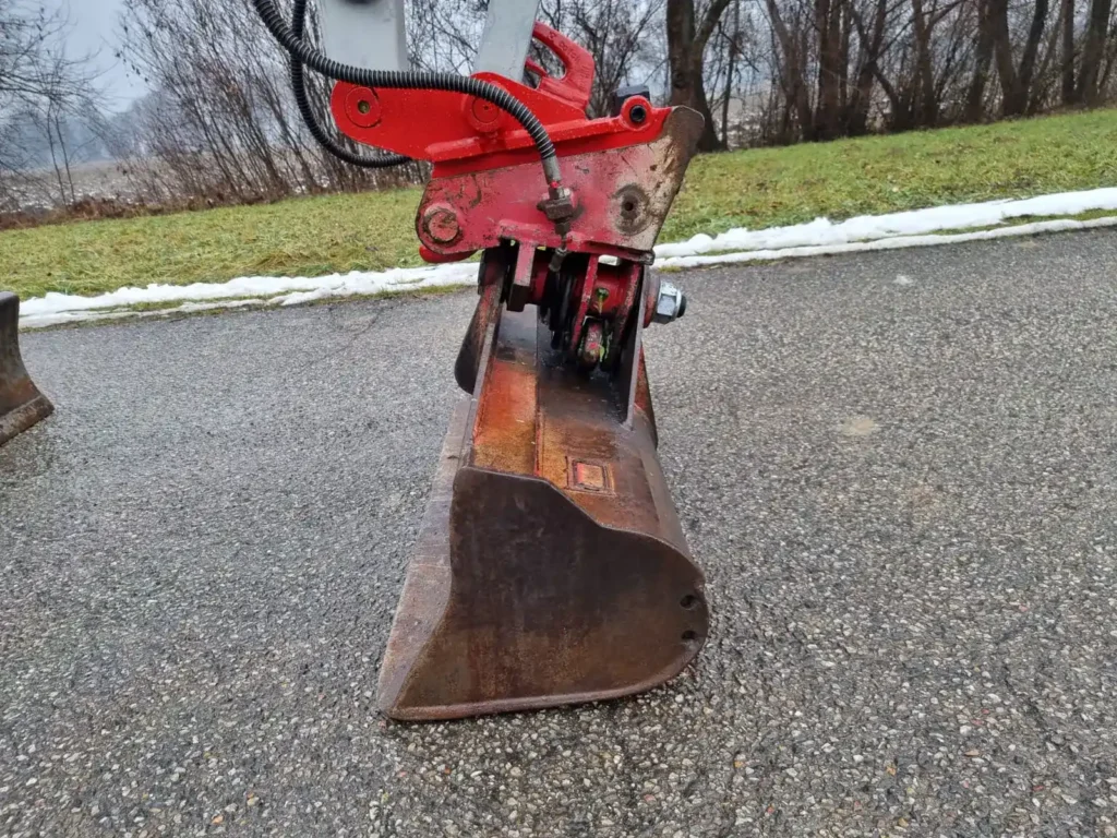 Gradbena mehanizacija Puntigam