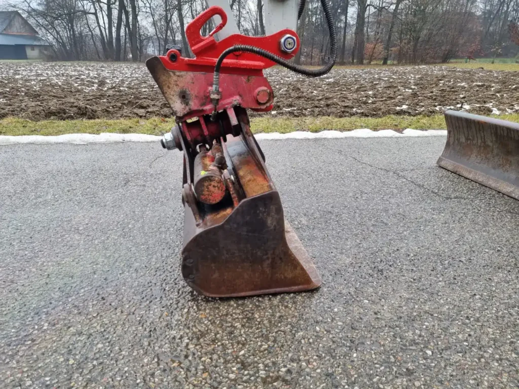 Gradbena mehanizacija Puntigam