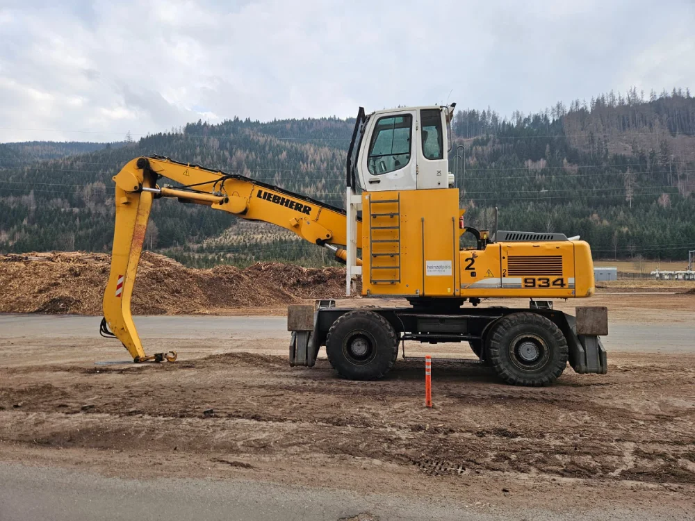 Liebherr - 934 C HD
