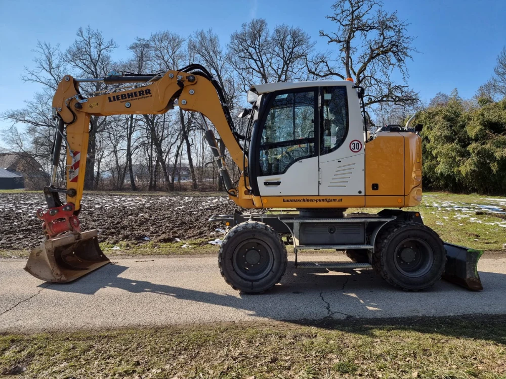 Liebherr - 910 Compact Litronic