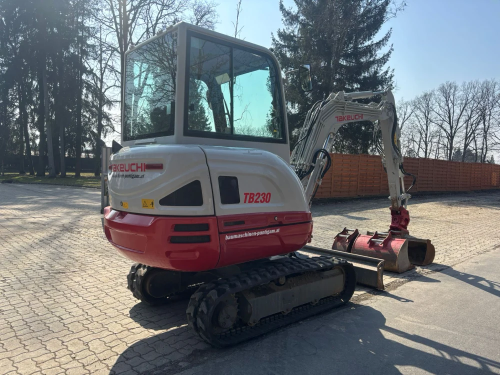 Baumaschinen Puntigam