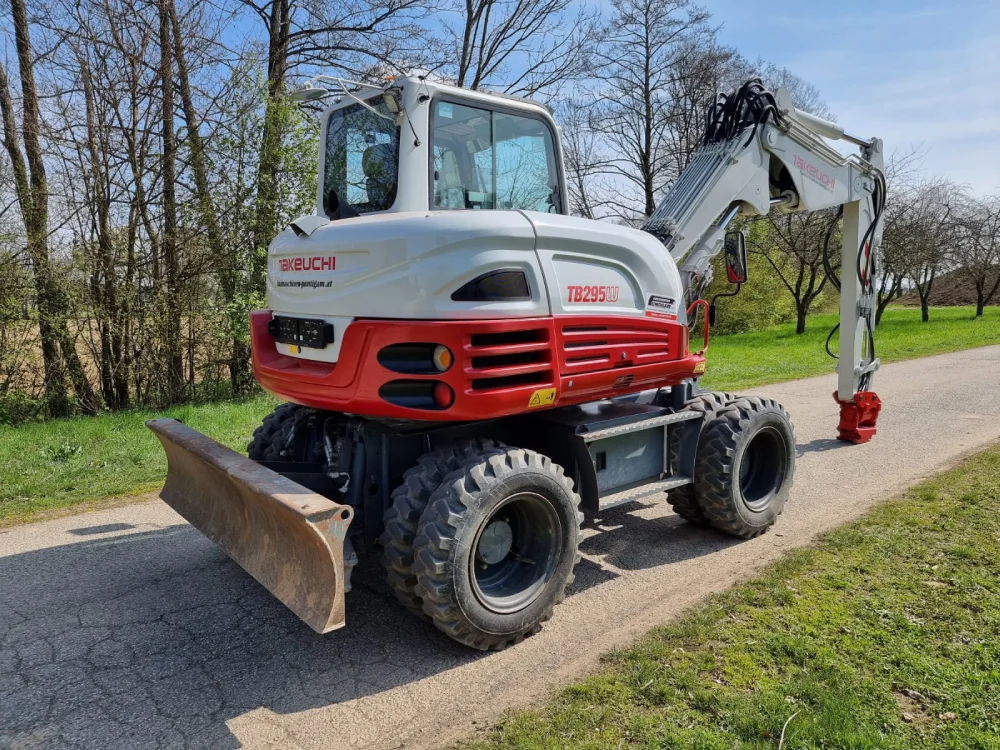 Baumaschinen Puntigam