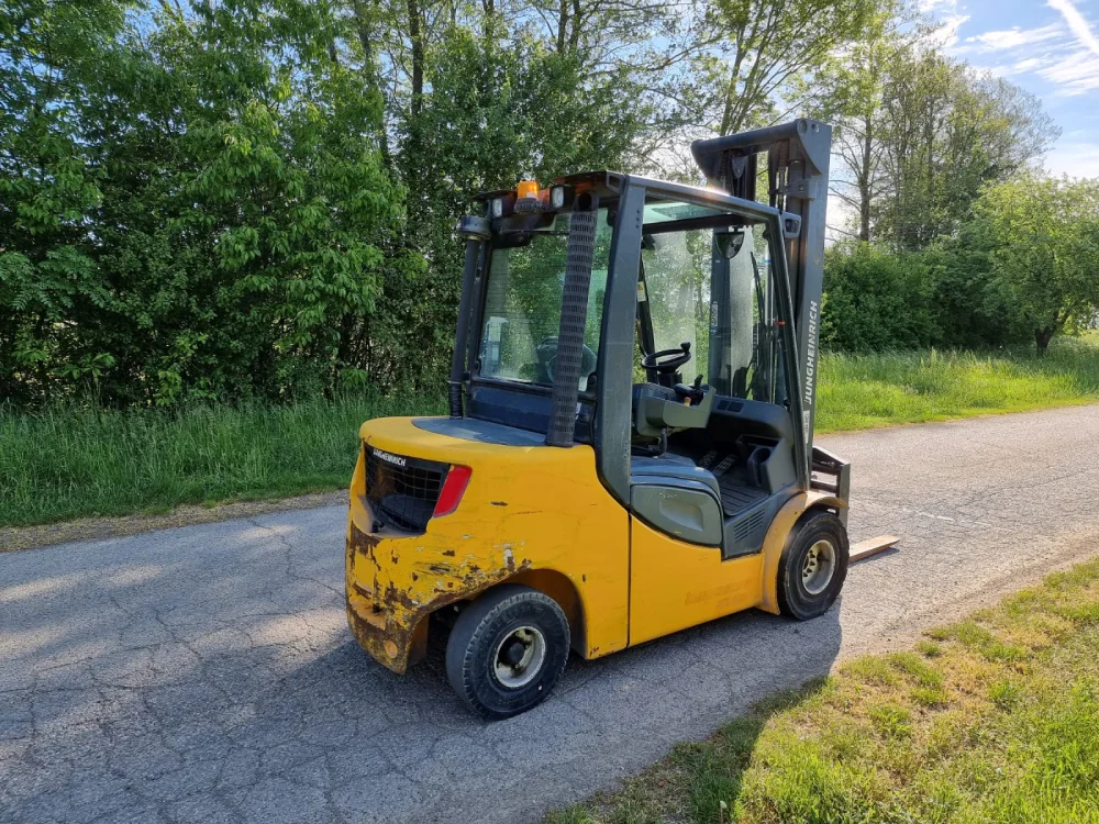 Baumaschinen Puntigam