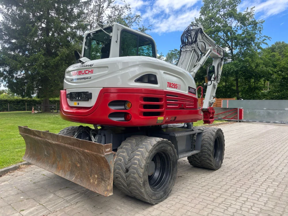 Baumaschinen Puntigam