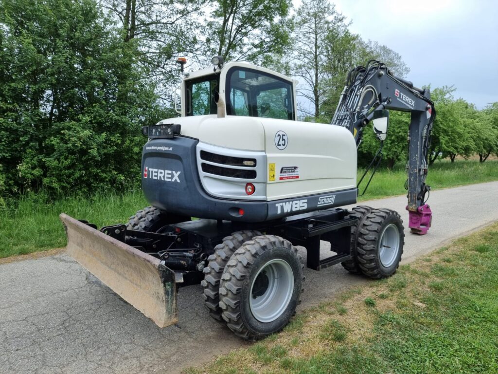 Baumaschinen Puntigam