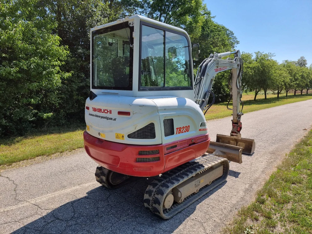 Baumaschinen Puntigam