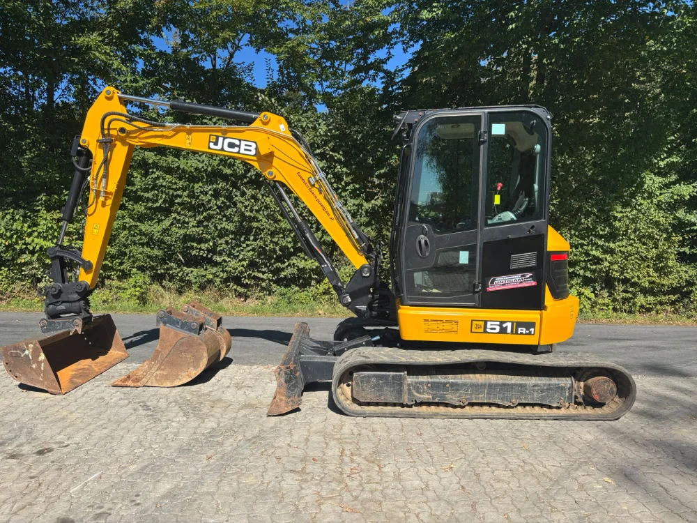 JCB - 51R-1